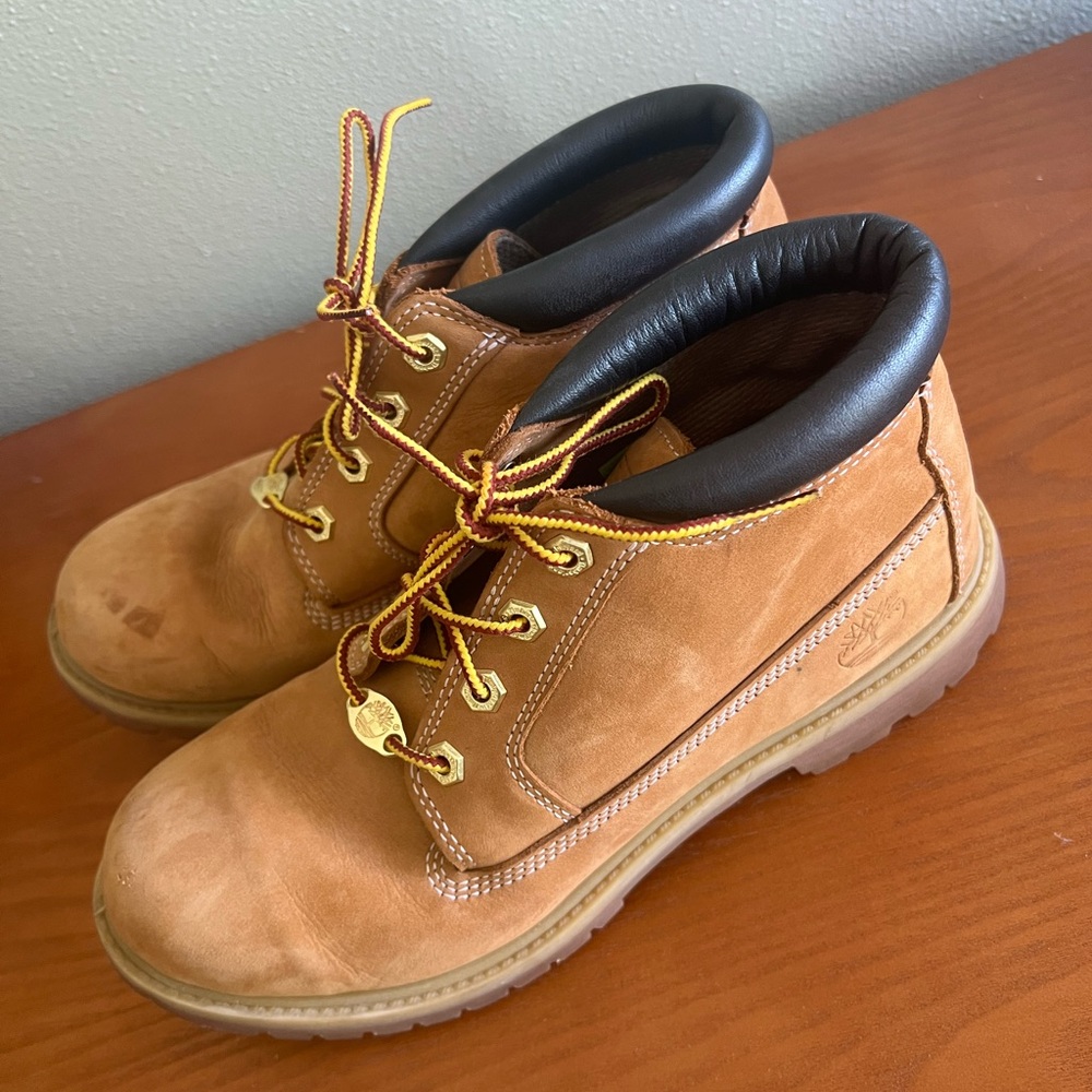 Timberland boots women’s 9.5